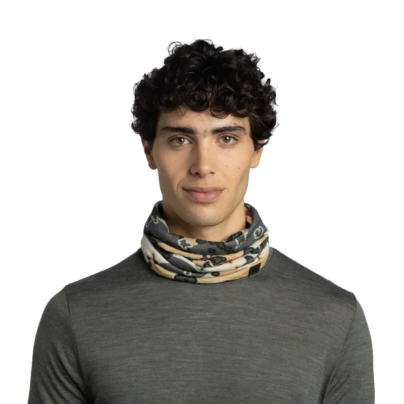 Buff Merino Lightweight Prints Neckwear in Ugal Multi-2
