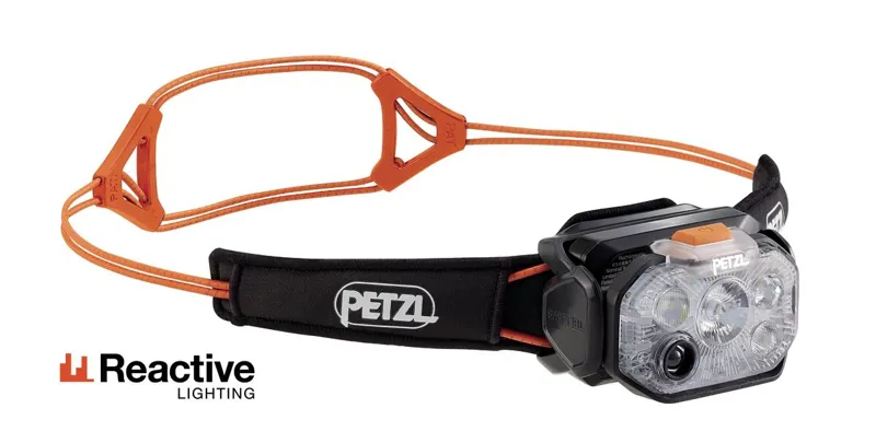 Petzl Swift RL Headtorch in Blk/Orange