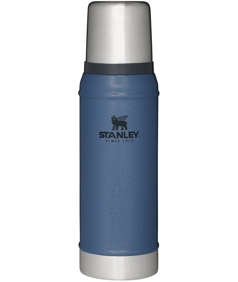 Stanley Legendary Classic Bottle 0.75L in Hammertone Lake
