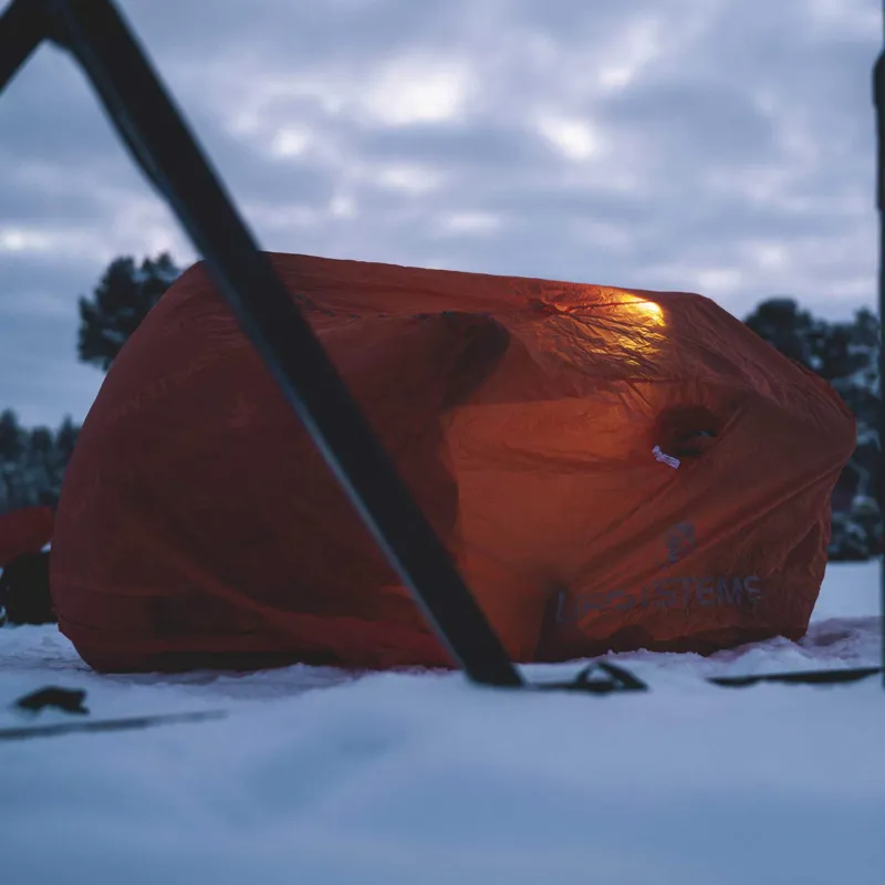 Lifesystems Survival Shelter 4-9