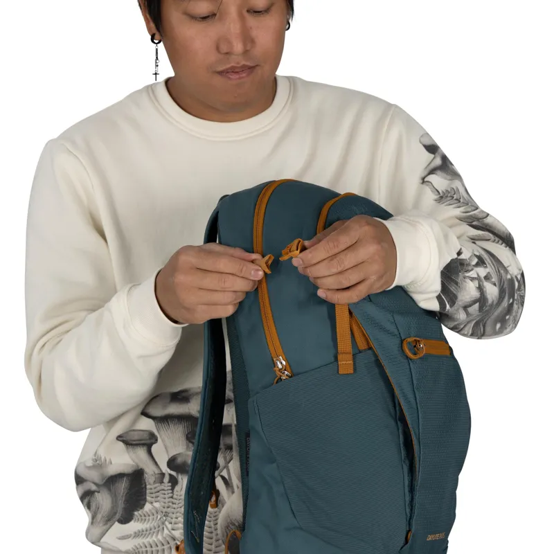 Osprey Daylite Plus Backpack in Torrent Blue-6