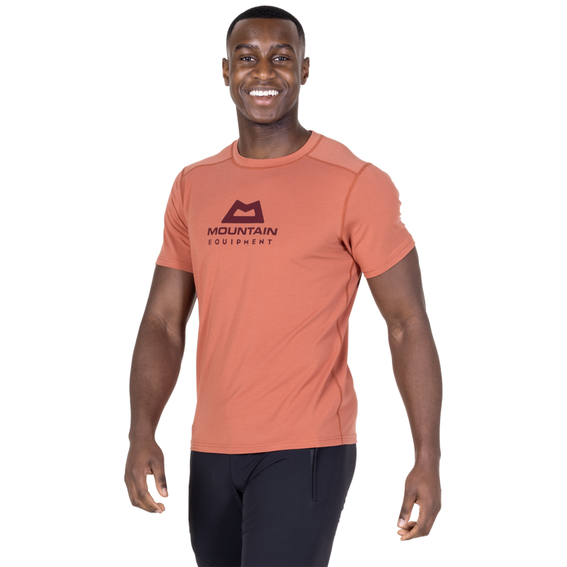 ME Headpoint Emblem Tee in Etruscan Red-1