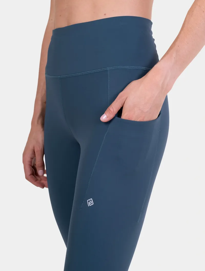 Ronhill Women's Tech Contour Tight in Eve Haze-8