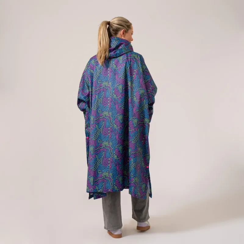 Mac In A Sac Festival Poncho in Neon Jazz-1