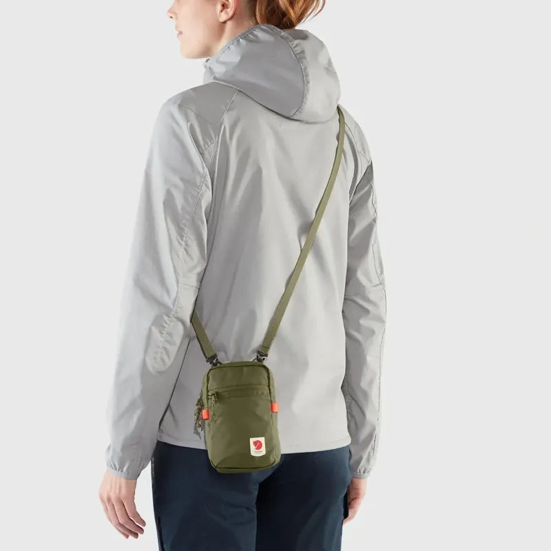 Fjallraven High Coast Pocket Bag in Green-1