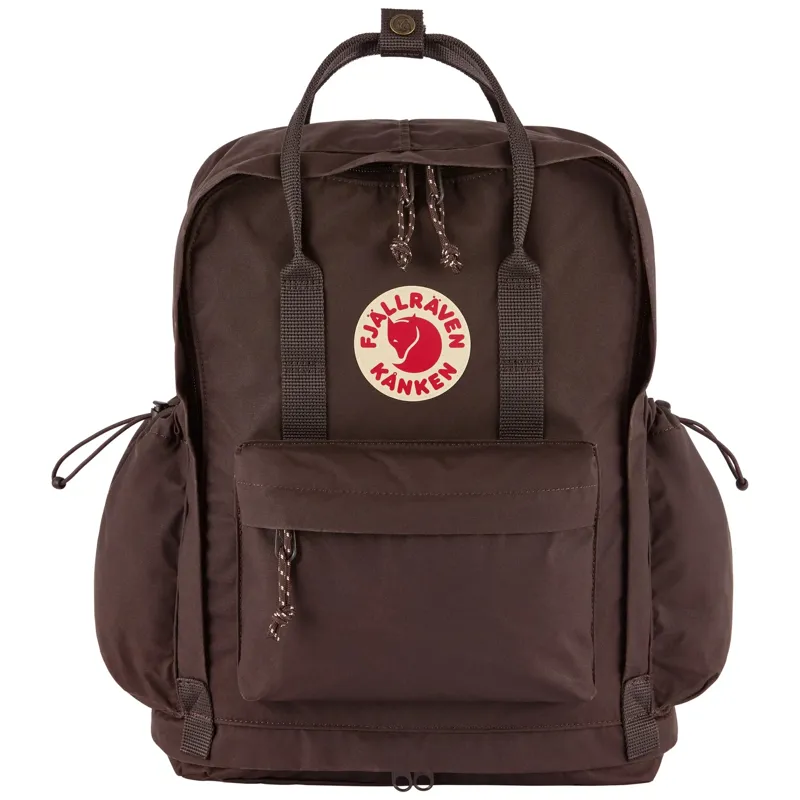 Fjallraven Kanken Outlong in Black Oak