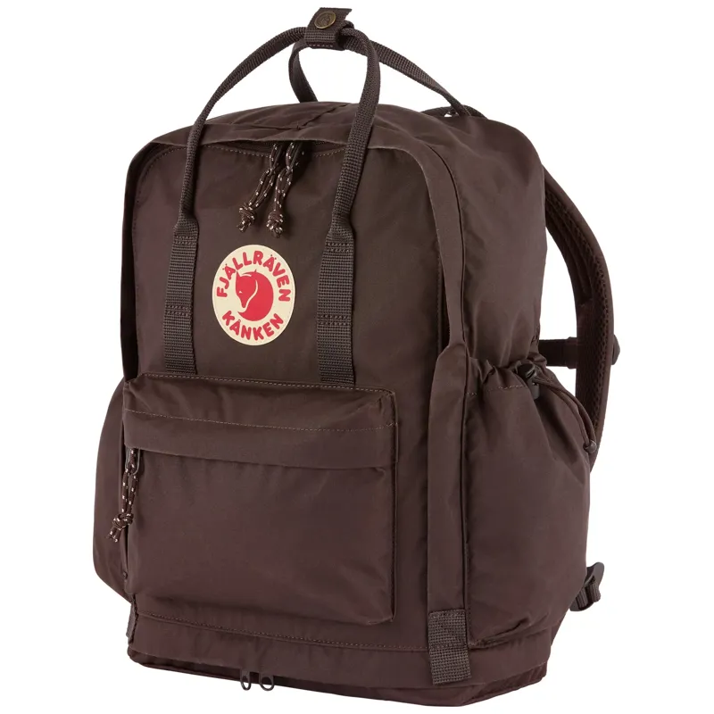 Fjallraven Kanken Outlong in Black Oak-1
